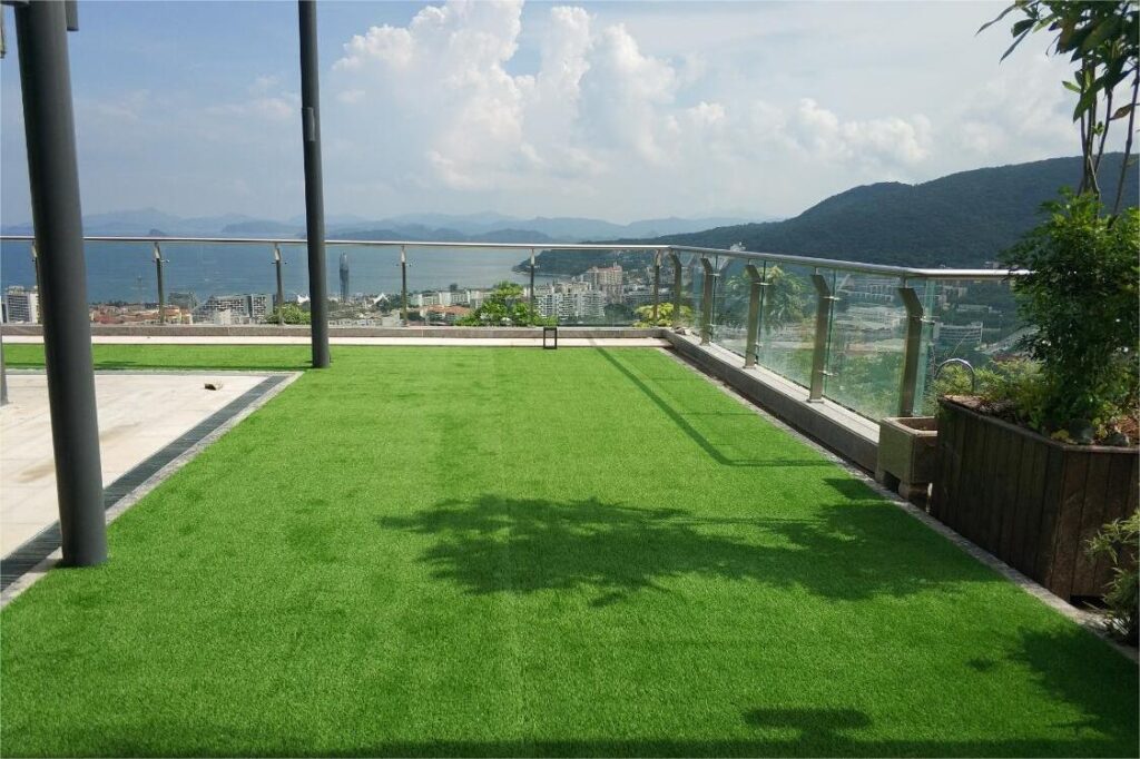 选择人造草坪还是天然草坪-瀚阳绿化