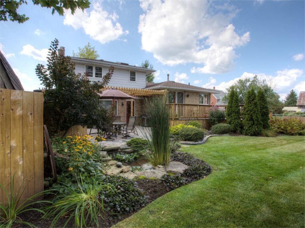 家庭草坪种子播种全攻略-瀚阳绿化